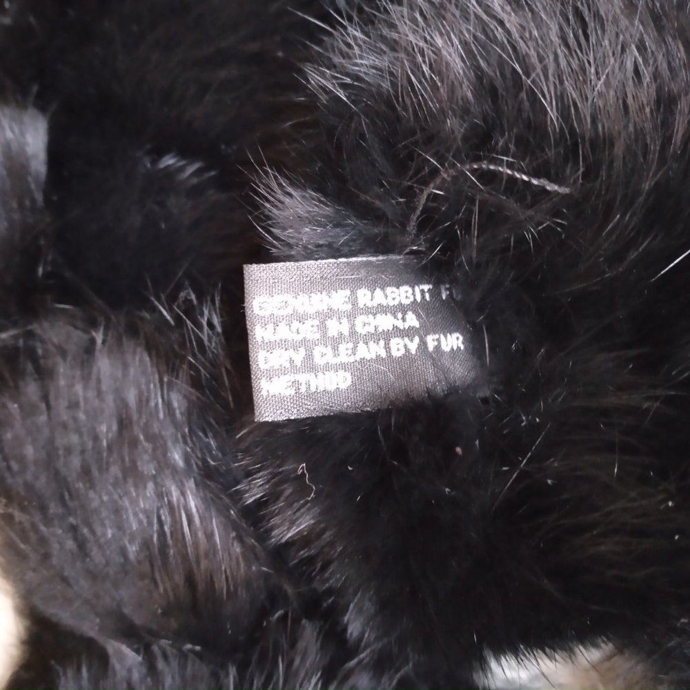rabbit fur pom pom scarves - Picture 10 of 11